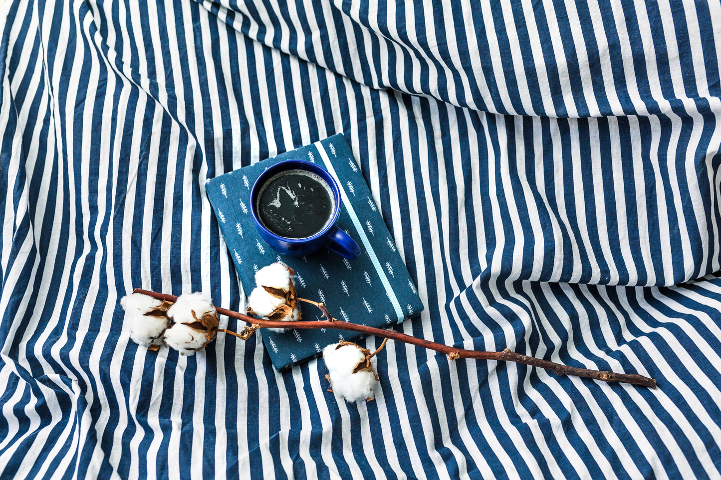 BEDSHEET CC - STRIPES 108"